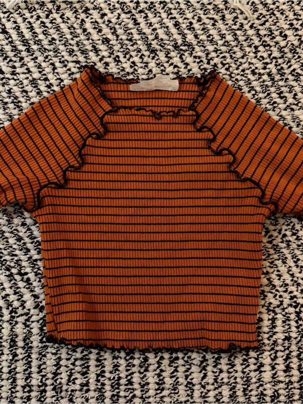 Urban Renewal Orange & Black Striped Cropped Top Short Sleeve Small Women’s